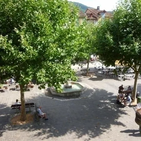 La Poste N°4 아파트 *